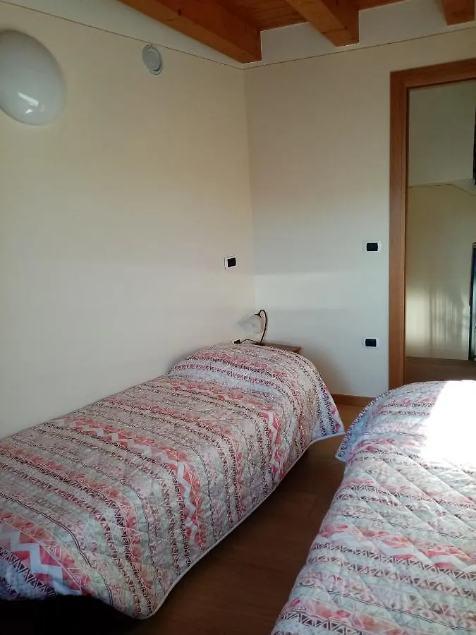 Villa Ca' del Laki Caprino Veronese Alloggio per agriturismo